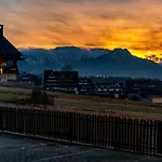 W Ubocy Z Widokiem Na Giewont 