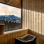 W Ubocy Z Widokiem Na Giewont 