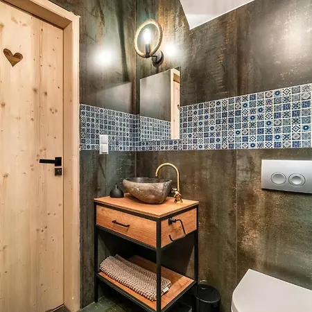 W Ubocy Z Widokiem Na Giewont 