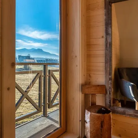 W Ubocy Z Widokiem Na Giewont 